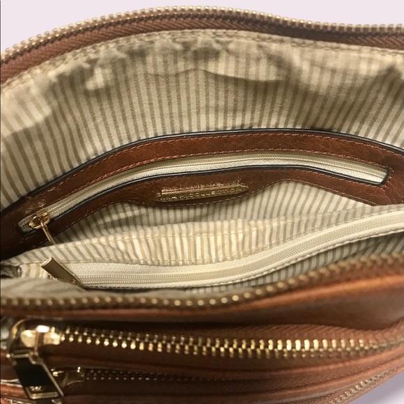 MKF Collection / Mia K. Women’s Expandable Crossbody messenger Bag - Picture 8 of 12